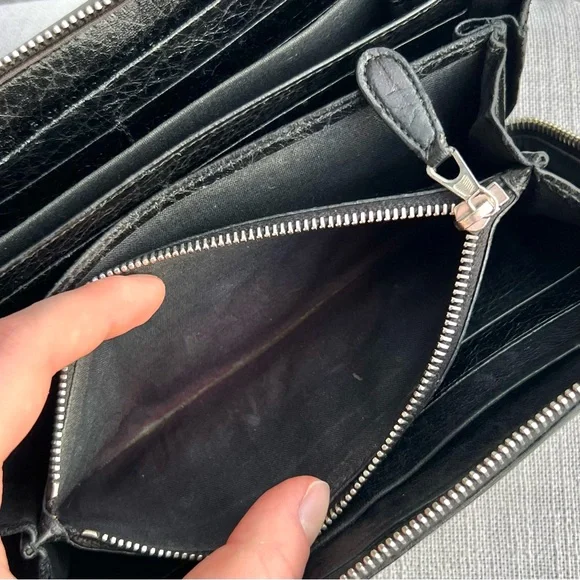 Balenciaga Extra Wide Wallet Clutch Black - Picture 9 of 9